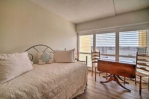 Welcoming Brigantine Condo w/ Ocean Views!