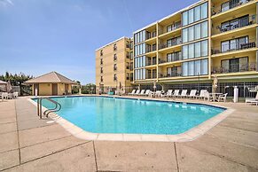 Welcoming Brigantine Condo w/ Ocean Views!