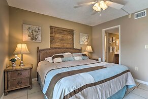 Beachfront Condo With Balconies & Pool Access!