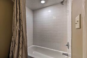 Beachfront Condo With Balconies & Pool Access!