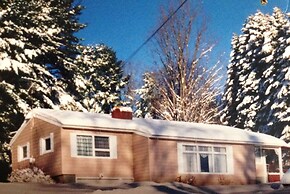 Mayfield Home w/ Private Dock on Lake Sacandaga!