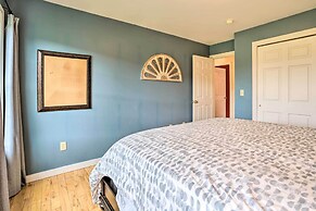 Lakefront Homer Abode w/ Patio & Backyard!