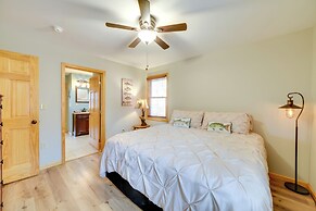 Cozy Waverly Cabin w/ Fireplace & Deck!