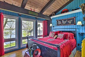 Hilltop Green Lake Home: Dock, Kayaks, Views!