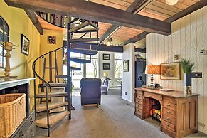 Hilltop Green Lake Home: Dock, Kayaks, Views!