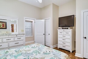 Gulf Coast Luxury Getaway on Orange Beach w/ Views