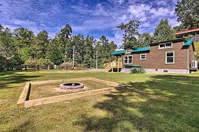 Quaint Mtn Cabin: Tiny Living Near Big Adventure