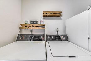 Cozy Ruidoso Cabin Rental w/ Private Hot Tub!