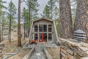 Cozy Ruidoso Cabin Rental w/ Private Hot Tub!