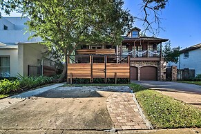 Family-friendly Houston Home w/ Private Backyard!