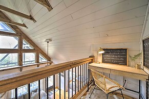 Deck + Fire Pits: Lake Toxaway Getaway!