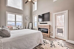 Scenic Hillside Cabin in Sylva w/ Hot Tub & Views!