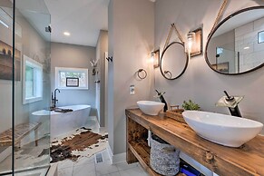 Scenic Hillside Cabin in Sylva w/ Hot Tub & Views!