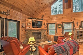 Rural Murphy Cabin - Yard, Hot Tub & Fire Pit