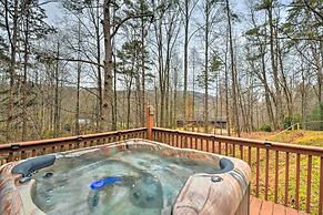 Rural Murphy Cabin - Yard, Hot Tub & Fire Pit