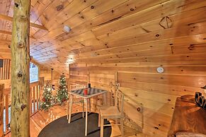 Rural Murphy Cabin - Yard, Hot Tub & Fire Pit