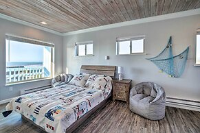 Gold Beach Home w/ Hot Tub, 1/4 Mi to Beach!