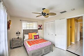 Cape Coral Home w/ Yard < 1 Mi to Dtwn!