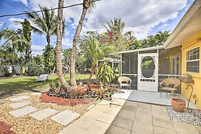 Cape Coral Home w/ Yard < 1 Mi to Dtwn!