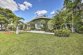 Cape Coral Home w/ Yard < 1 Mi to Dtwn!