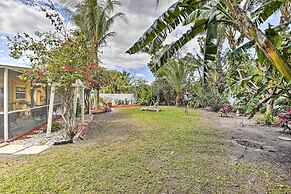 Cape Coral Home w/ Yard < 1 Mi to Dtwn!