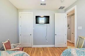 < 1 Mi to Coast: Jamaica Beach Home w/ Pool Access