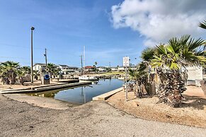 < 1 Mi to Coast: Jamaica Beach Home w/ Pool Access