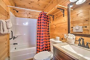 Pigeon Forge Cabin By Dollywood w/ Private Pool!