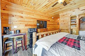 ~ 1 Mi to Dollywood: Family Home w/ Pool & Hot Tub