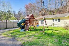 ~ 1 Mi to Dollywood: Family Home w/ Pool & Hot Tub