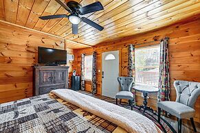 ~ 1 Mi to Dollywood: Family Home w/ Pool & Hot Tub