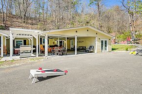 ~ 1 Mi to Dollywood: Family Home w/ Pool & Hot Tub