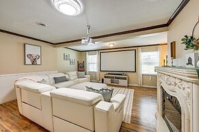 ~ 1 Mi to Dollywood: Family Home w/ Pool & Hot Tub