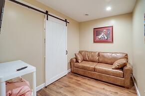 Lookout Deck + Mtn Views: Banner Elk Condo!