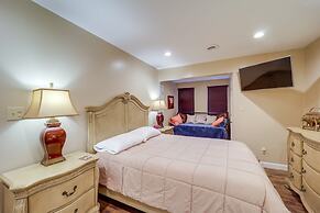 Lookout Deck + Mtn Views: Banner Elk Condo!