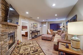 Lookout Deck + Mtn Views: Banner Elk Condo!