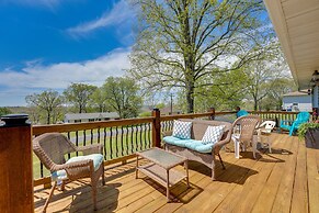 Charming Shell Knob Home: 16 Mi to Dogwood Canyon!