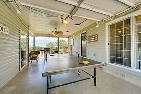 Charming Shell Knob Home: 16 Mi to Dogwood Canyon!