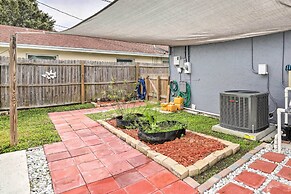Sun-kissed Largo Escape: Private Pool & Patio