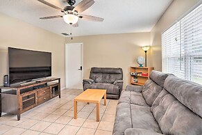 Sun-kissed Largo Escape: Private Pool & Patio