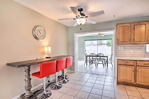 Sun-kissed Largo Escape: Private Pool & Patio