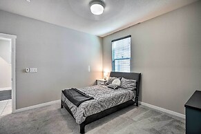 Pet-friendly Elk Grove Retreat w/ Balcony!