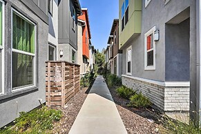 Pet-friendly Elk Grove Retreat w/ Balcony!