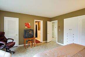 South Haven Home ~ 1 Mi to Lake Michigan!