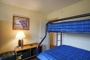 South Haven Home ~ 1 Mi to Lake Michigan!