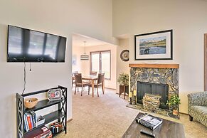 Modern Anchorage Townhome: 8 Mi to Downtown!