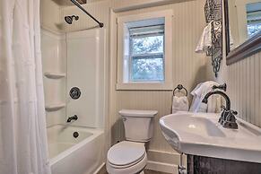 Rustic Hendersonville Farm Studio w/ Private Deck