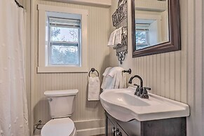 Rustic Hendersonville Farm Studio w/ Private Deck