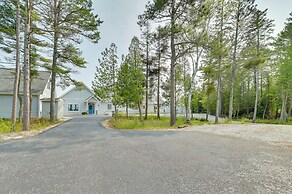 Chic Townhome on Lake Huron w/ Private Beach!