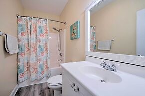 Calm Coastal Haven w/ 2 Balconies Near Beach